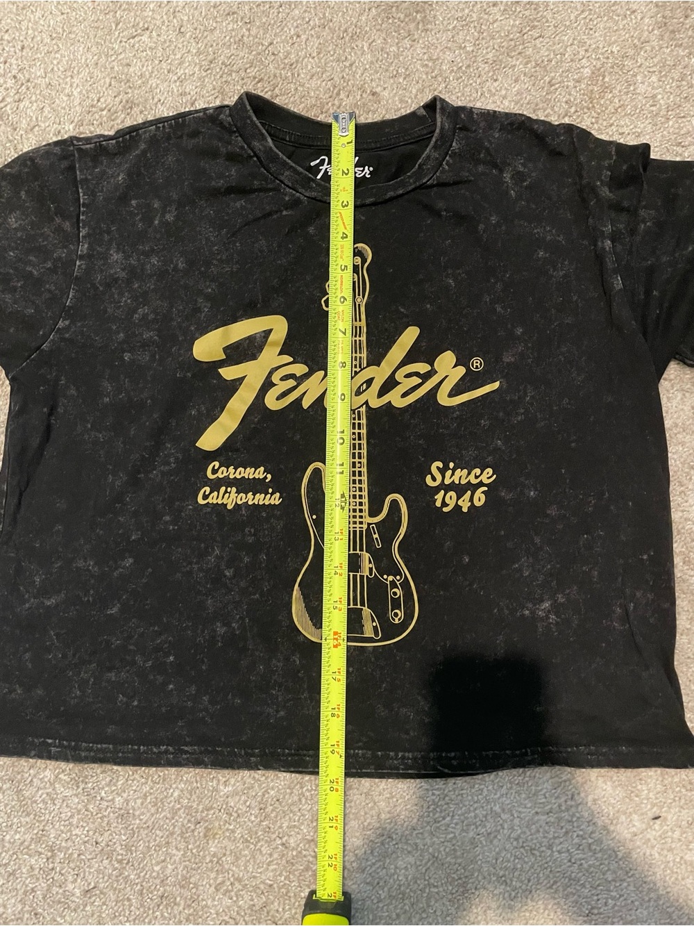 Fender Guitar Corona California Crop Graphic T-Shirt Size XL Black Distressed - Picture 5 of 5